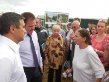 Помощник президента Татарстана и мэр Набережных Челнов встретились с челнинцами